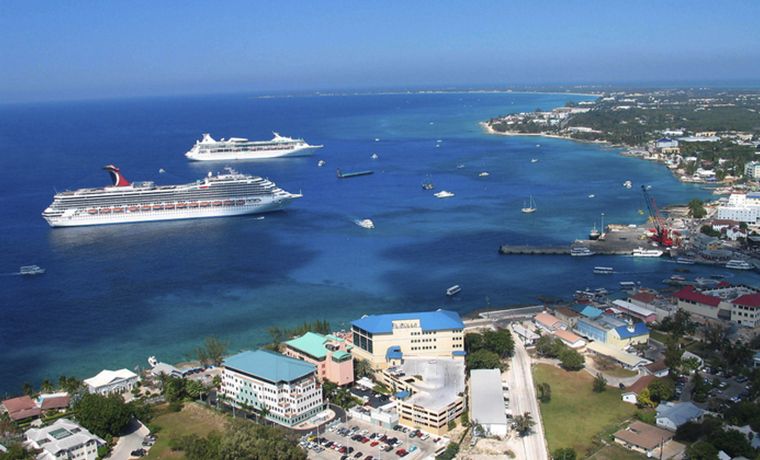 Новини Тернополя - фото з 21 травня: День пам'яті жертв політичних репресій, церква шанує Іоанна Богослова