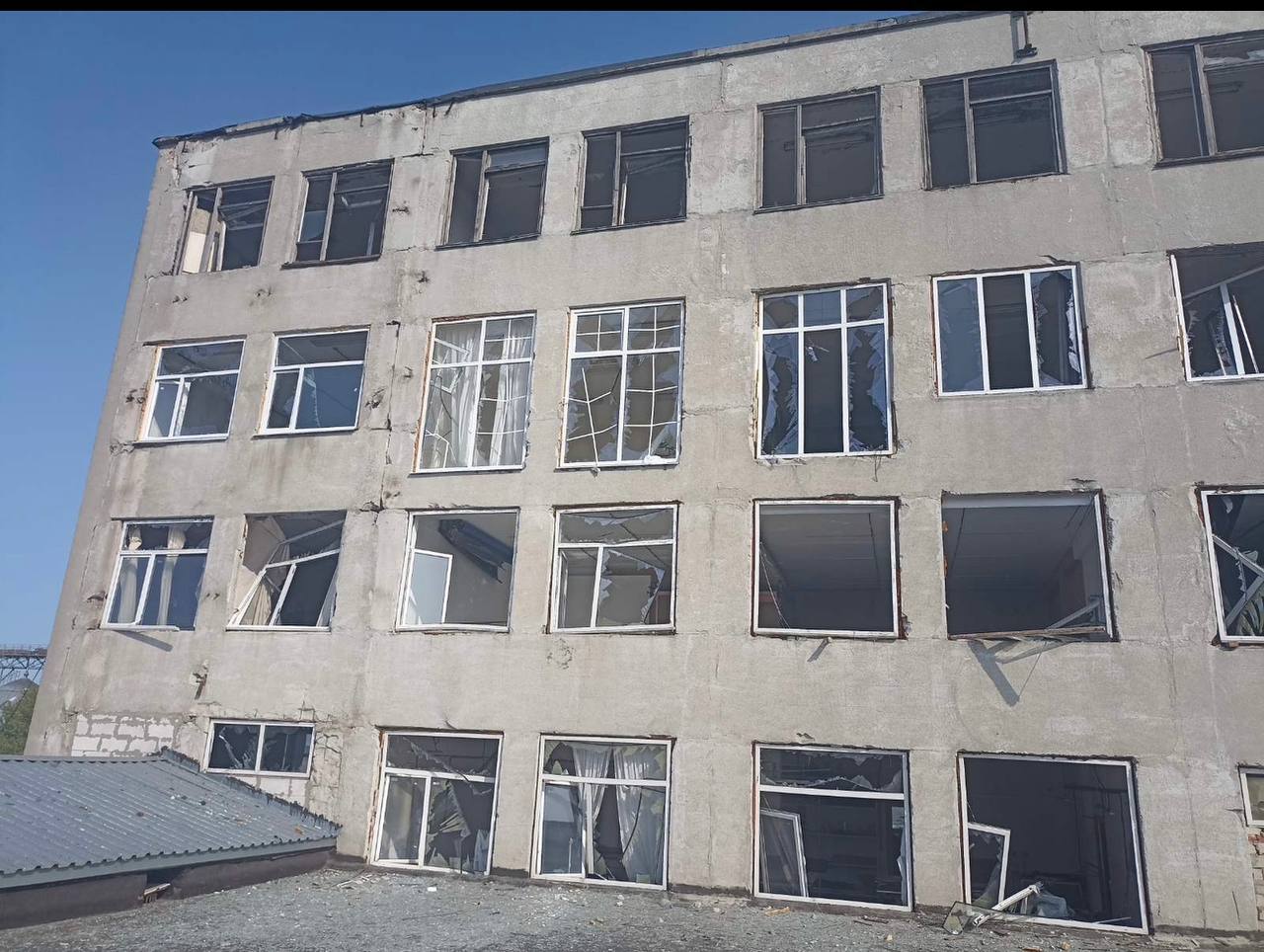 Новини Тернополя - фото з Наші речі мають запах війни: історія тернопільського бренду одягу, який постраждав через обстріли