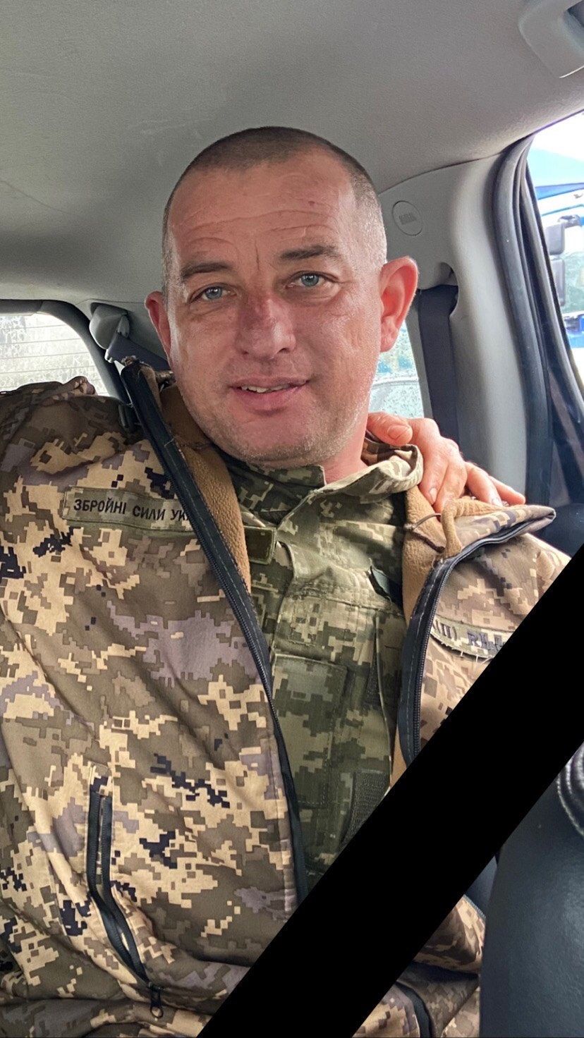 Новини Тернополя - фото з Дружина, дочка і син зустріли свого Героя Валерія Штика у Теребовлі