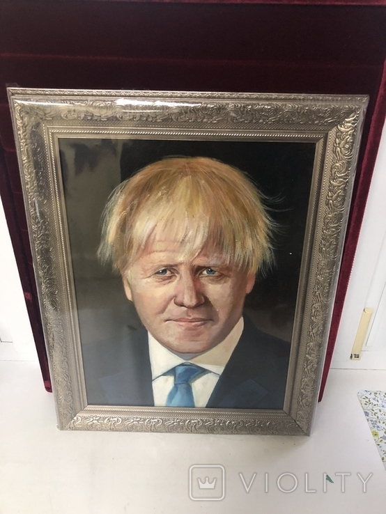 Новини Хмельницького - фото з Борис Джонсон, ложки та ікона: що і за скільки хмельничани продають на аукціонах Борис Джонсон, фото №2