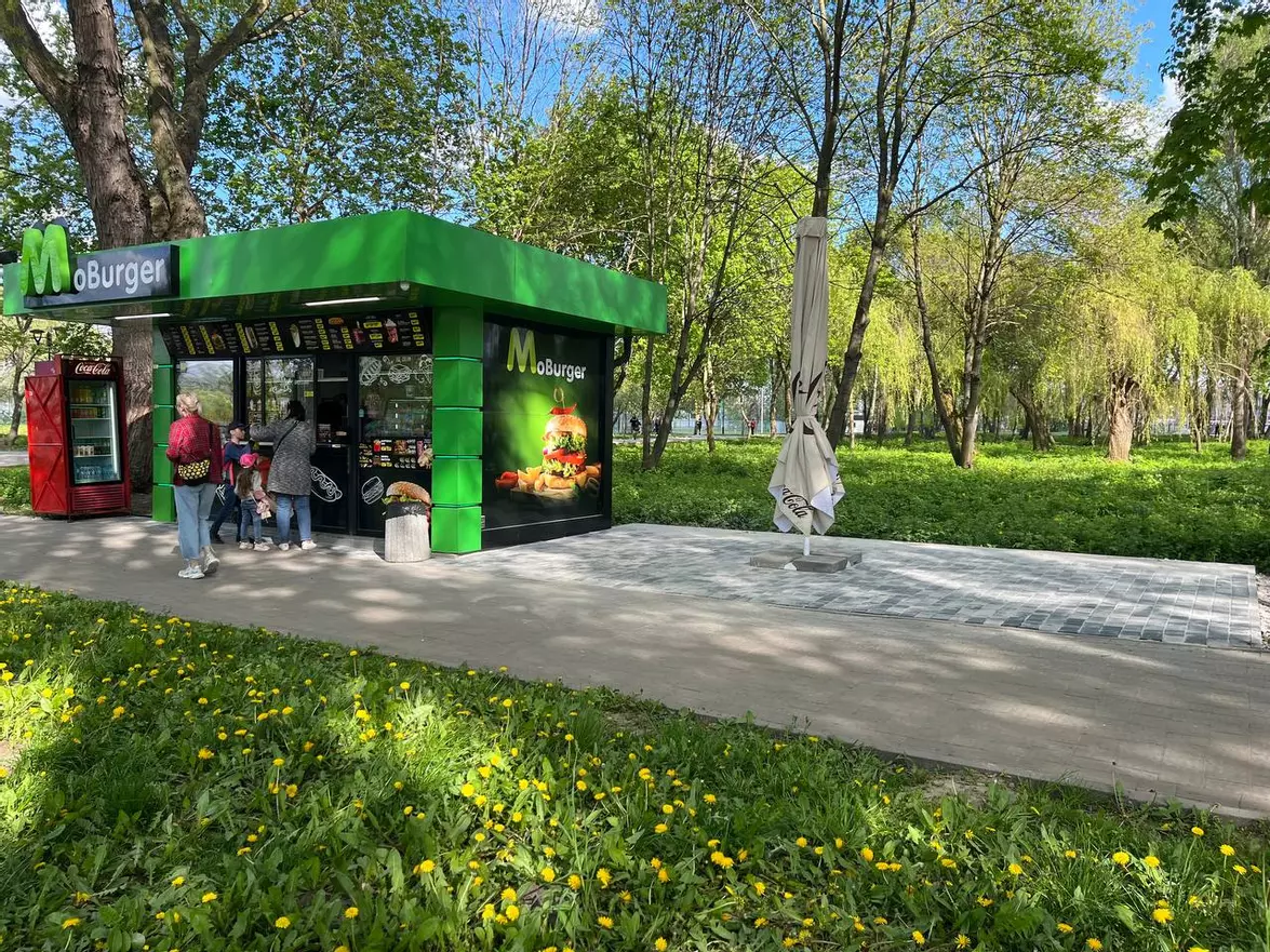 Новини Тернополя - фото з Вулиці Тернополя частково очистять від тимчасових споруд