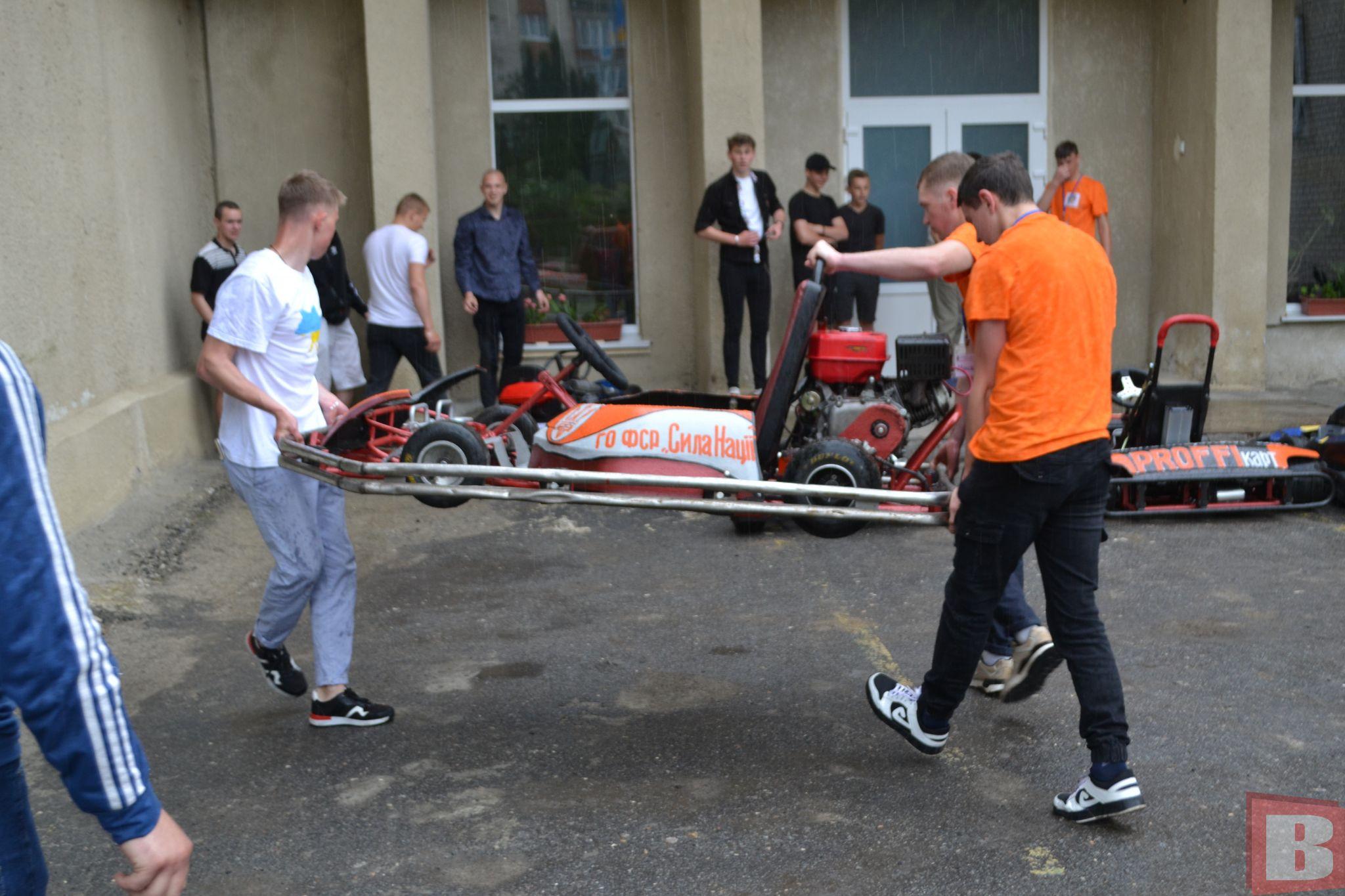 Новини Хмельницького - фото з Конкурс машинок для картингу триває у Хмельницькому (ФОТО)