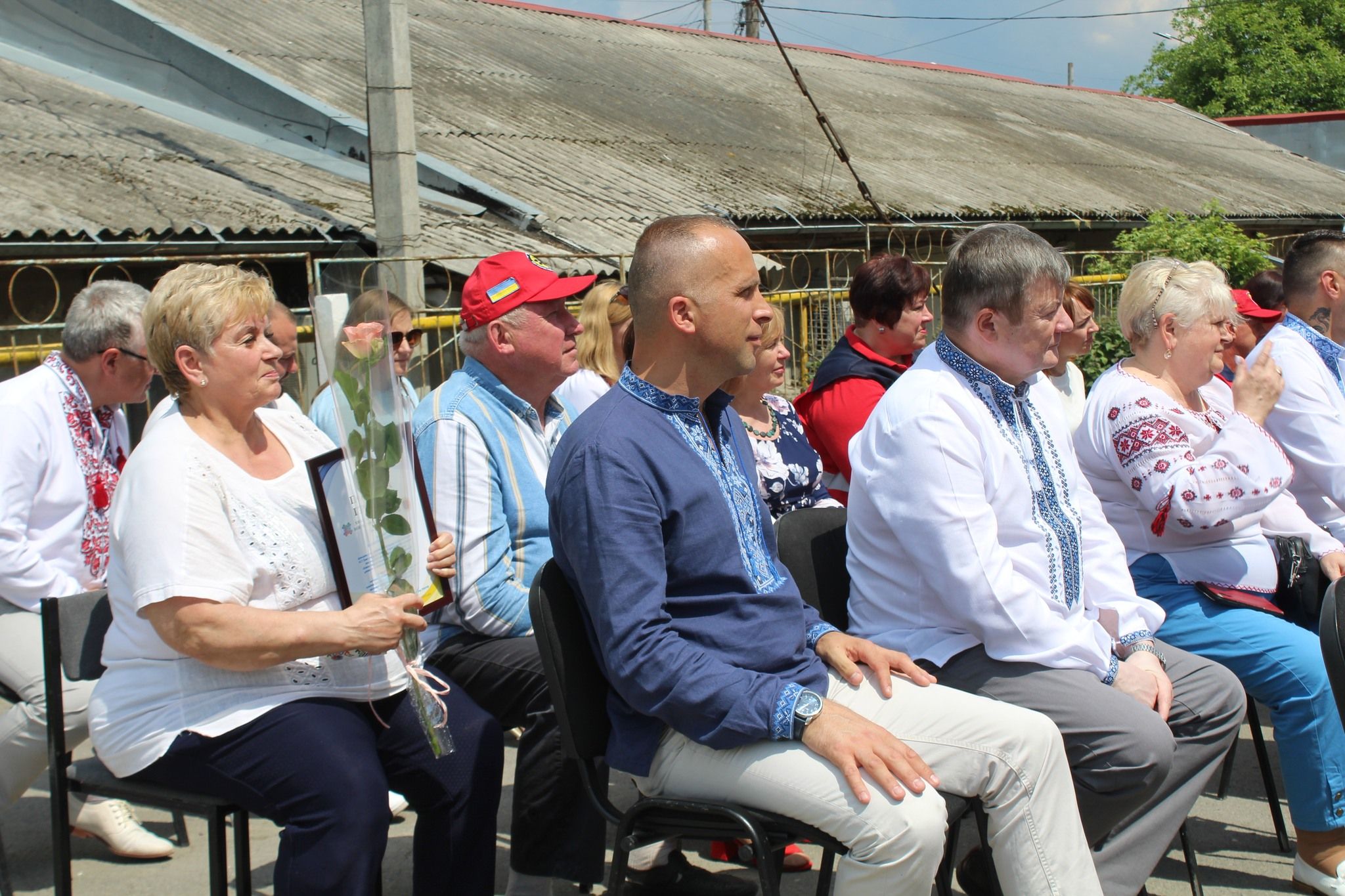 Новини Хмельницького - фото з Хмельниччина отримала три сучасних «швидких» від ВООЗ