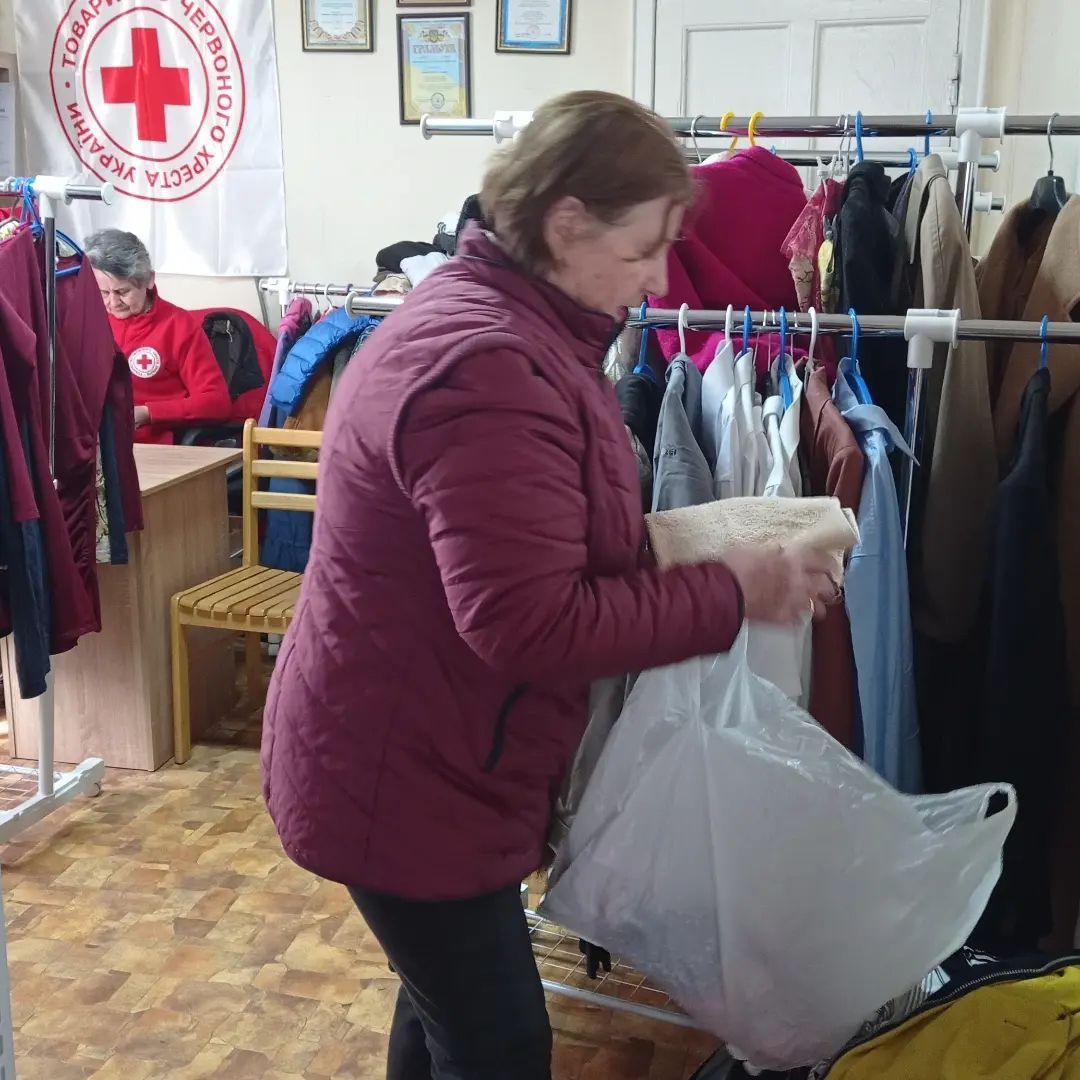 Новини Тернополя - фото з Куди віддати непотрібний одяг у Тернополі: ми зібрали перелік адрес, де його приймають для потребуючих