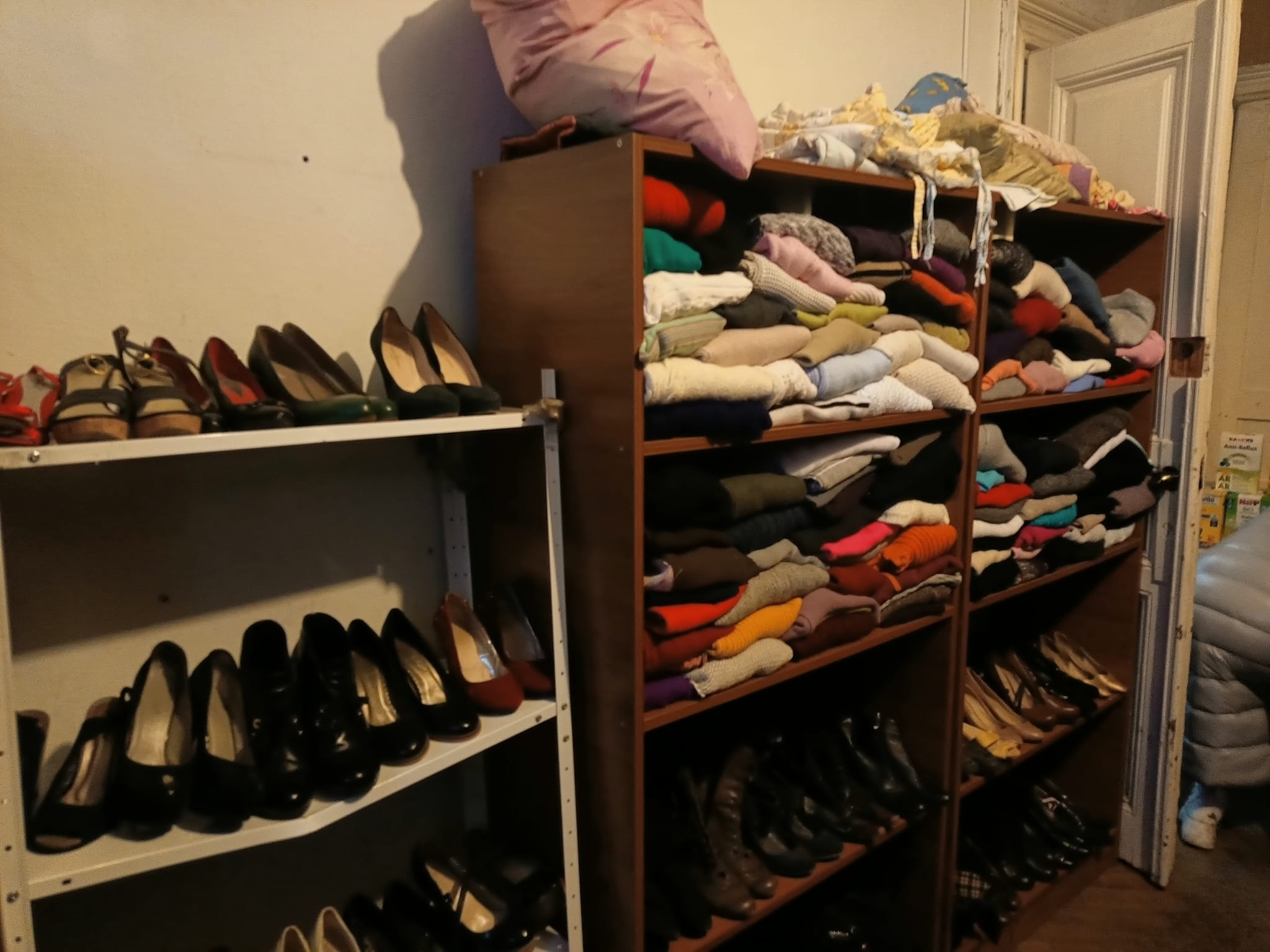 Новини Тернополя - фото з Куди віддати непотрібний одяг у Тернополі: ми зібрали перелік адрес, де його приймають для потребуючих