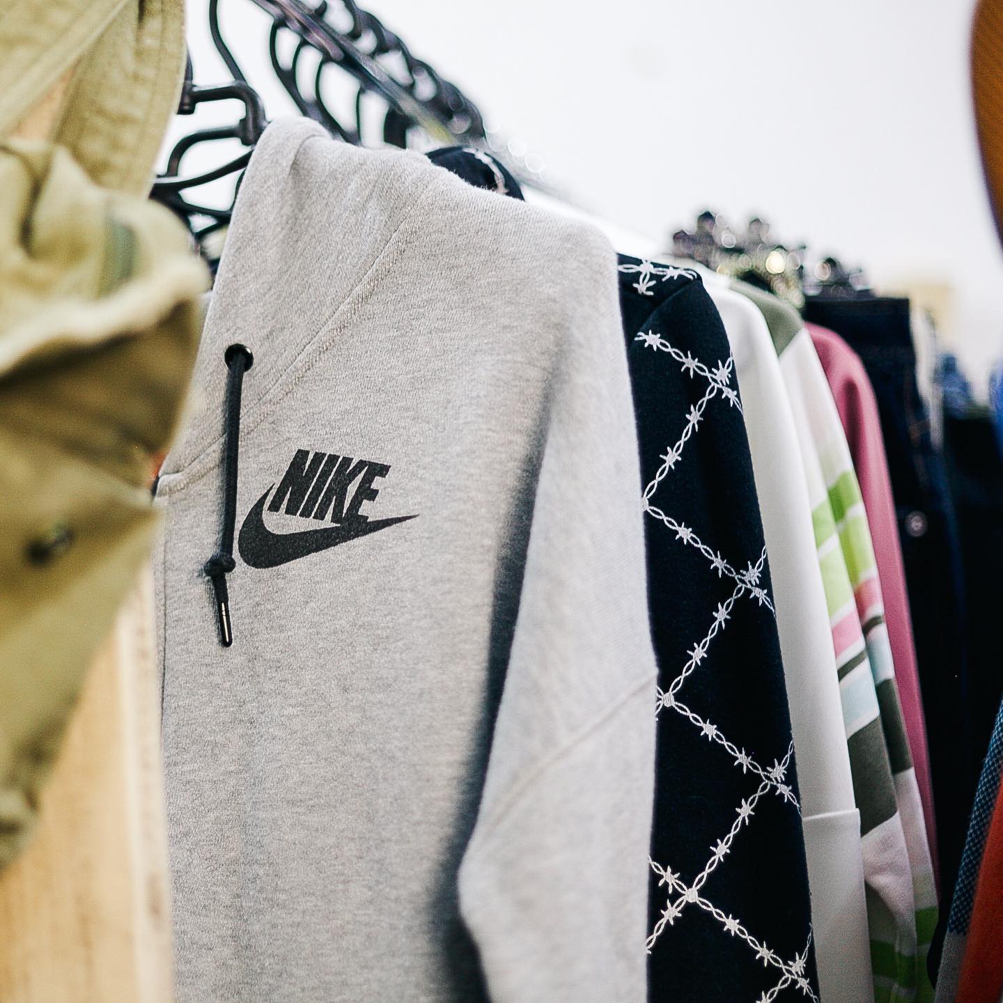 Новини Тернополя - фото з Куди віддати непотрібний одяг у Тернополі: ми зібрали перелік адрес, де його приймають для потребуючих