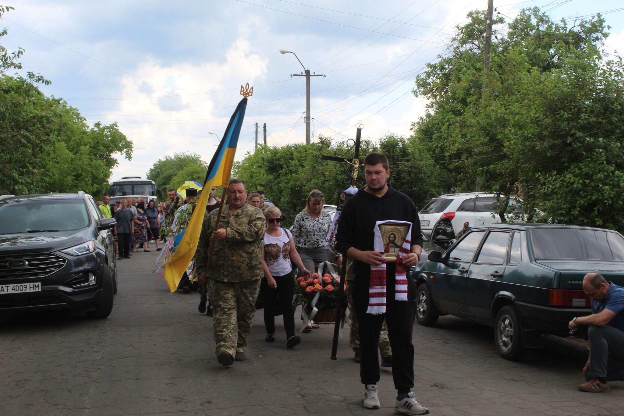 Новини Козятина - фото з Він був тихим і любив дітей. В останню путь провели Владислава Сохинчука
