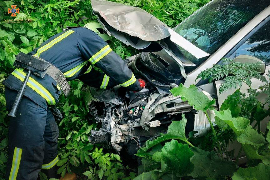 Новини Хмельницького - фото з ДТП на Кам’янеччині: травмувалось троє людей