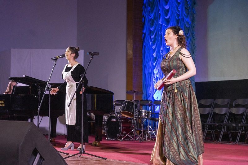 Новини Тернополя - фото з Коледж імені Крушельницької у Тернополі відзначив своє 65-річчя: як проходило святкування (ФОТО)