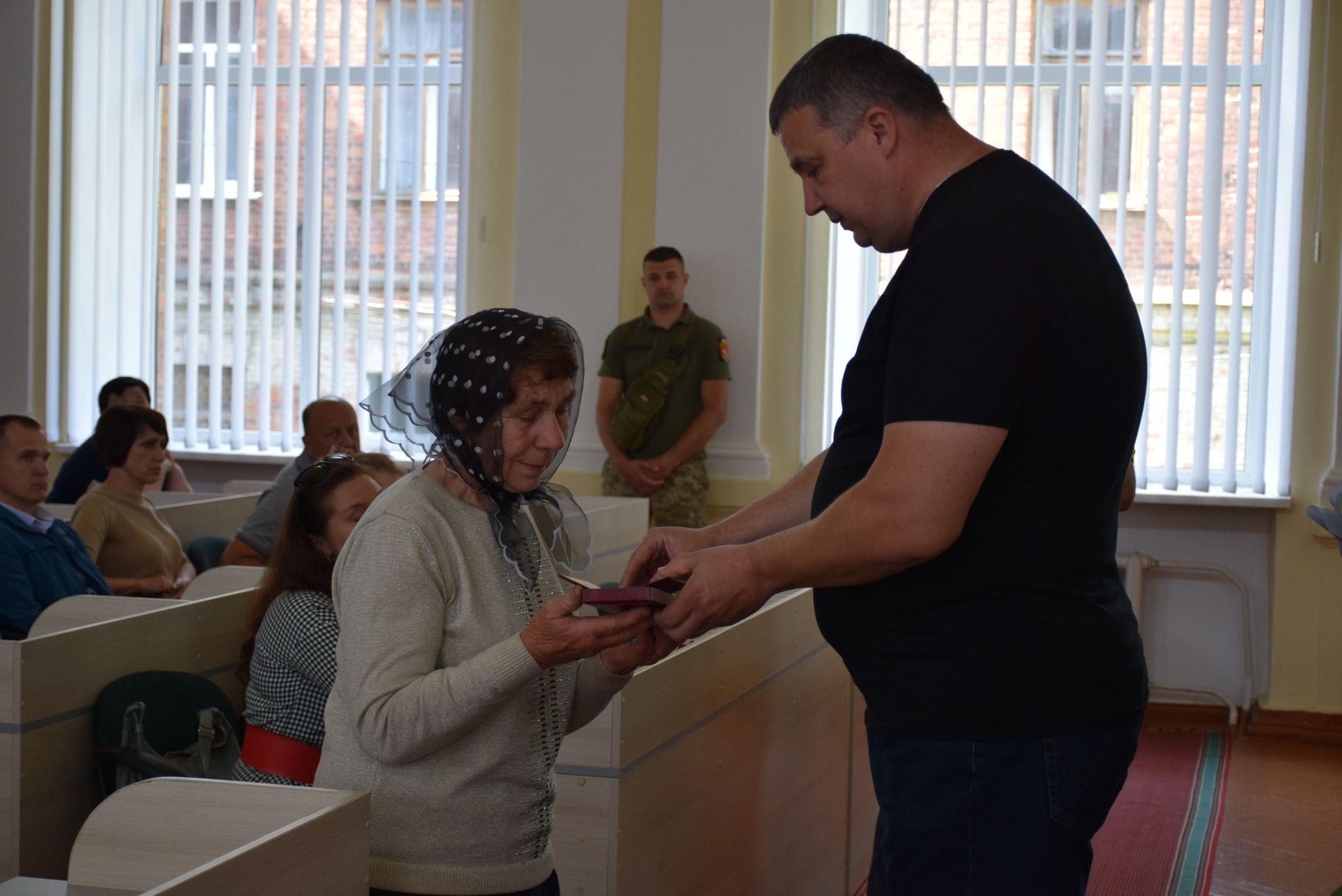 Новини Хмельницького - фото з Зеленський посмертно нагородив орденами двох бійців з Шепетівщини