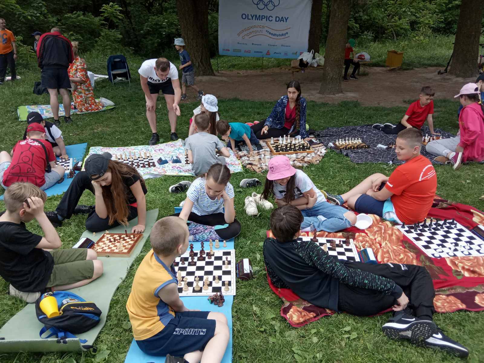 Новини Вінниці - фото з Олімпійський день для юних шахістів: турнір просто неба, естафети і рухливі ігри