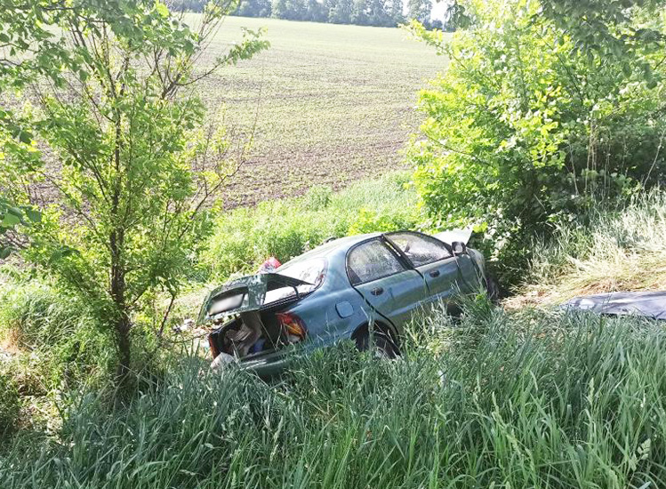 Новини Житомира - фото з Поблизу Левкова у зіткненні двох легковиків загинуло подружжя з Полтавщини на житомирщині поліцейські встановлюють обставини загибелі подружжя з полтавщини у дтп