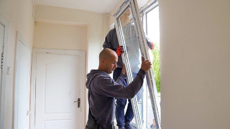 Новини Житомира - фото з Як відновлюють на Житомирщині зруйноване окупантами житло та будівлі