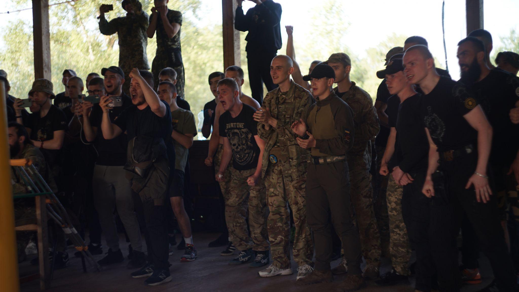 Новини Вінниці - фото з Вінницькі легіонери «Центурії» турніром з боксу і ножового бою вшанували загиблих побратимів