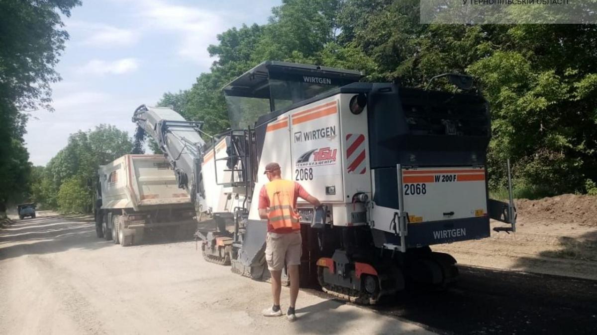 Новини Тернополя - фото з Ліквідовують вибоїни на найбільш критичних ділянках доріг області: шукайте своє місто у списку