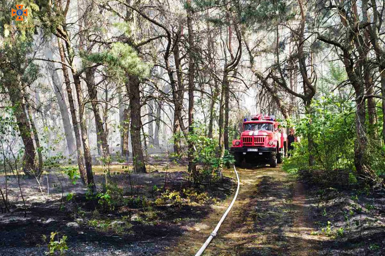 Новини Хмельницького - фото з Пожежа на Свободи: згорів балкон у дев’ятиповерхівці (ФОТО, ВІДЕО)