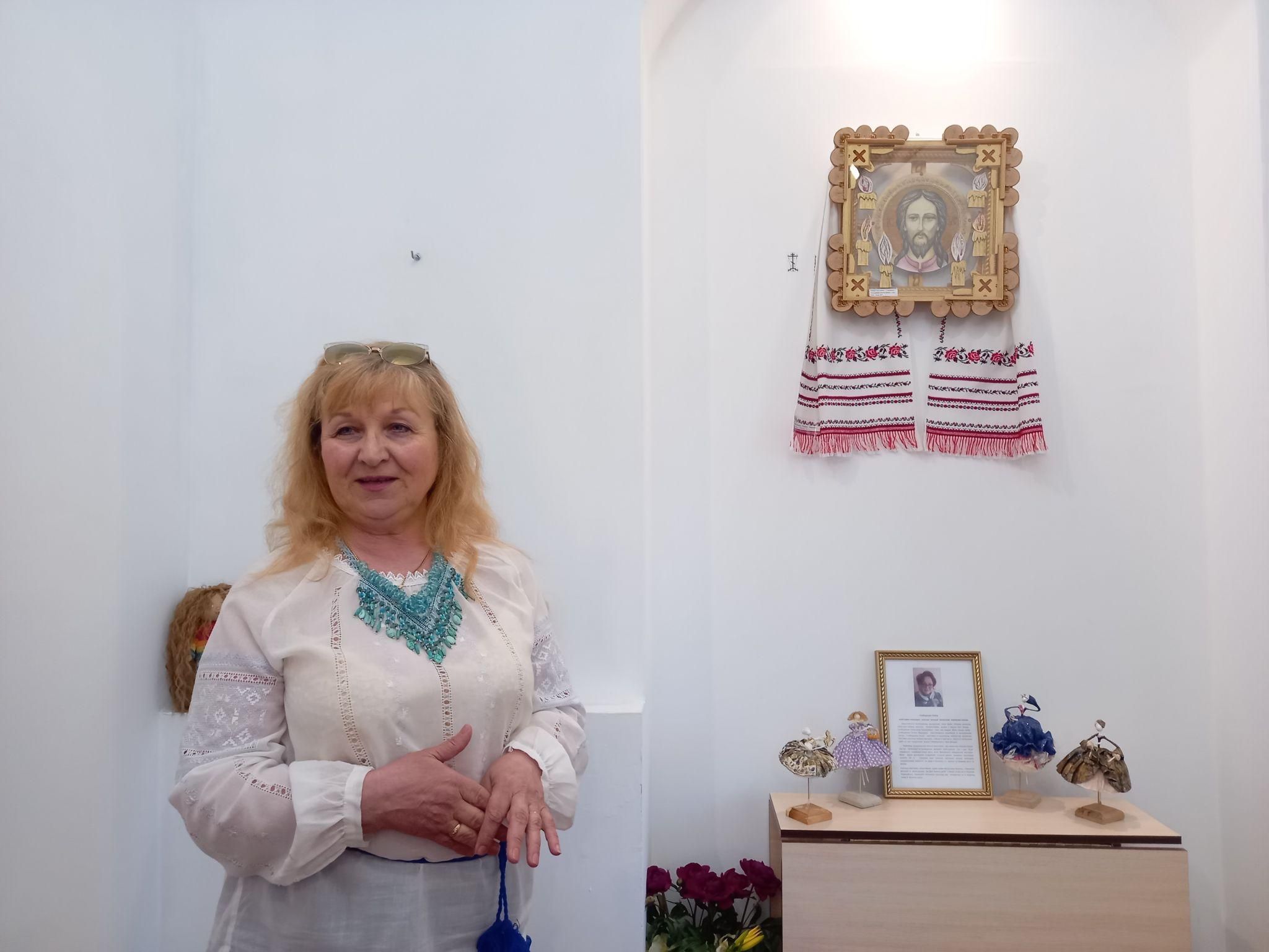 Новини Козятина - фото з Козятинські майстрині показали свої лялечки ручної роботи