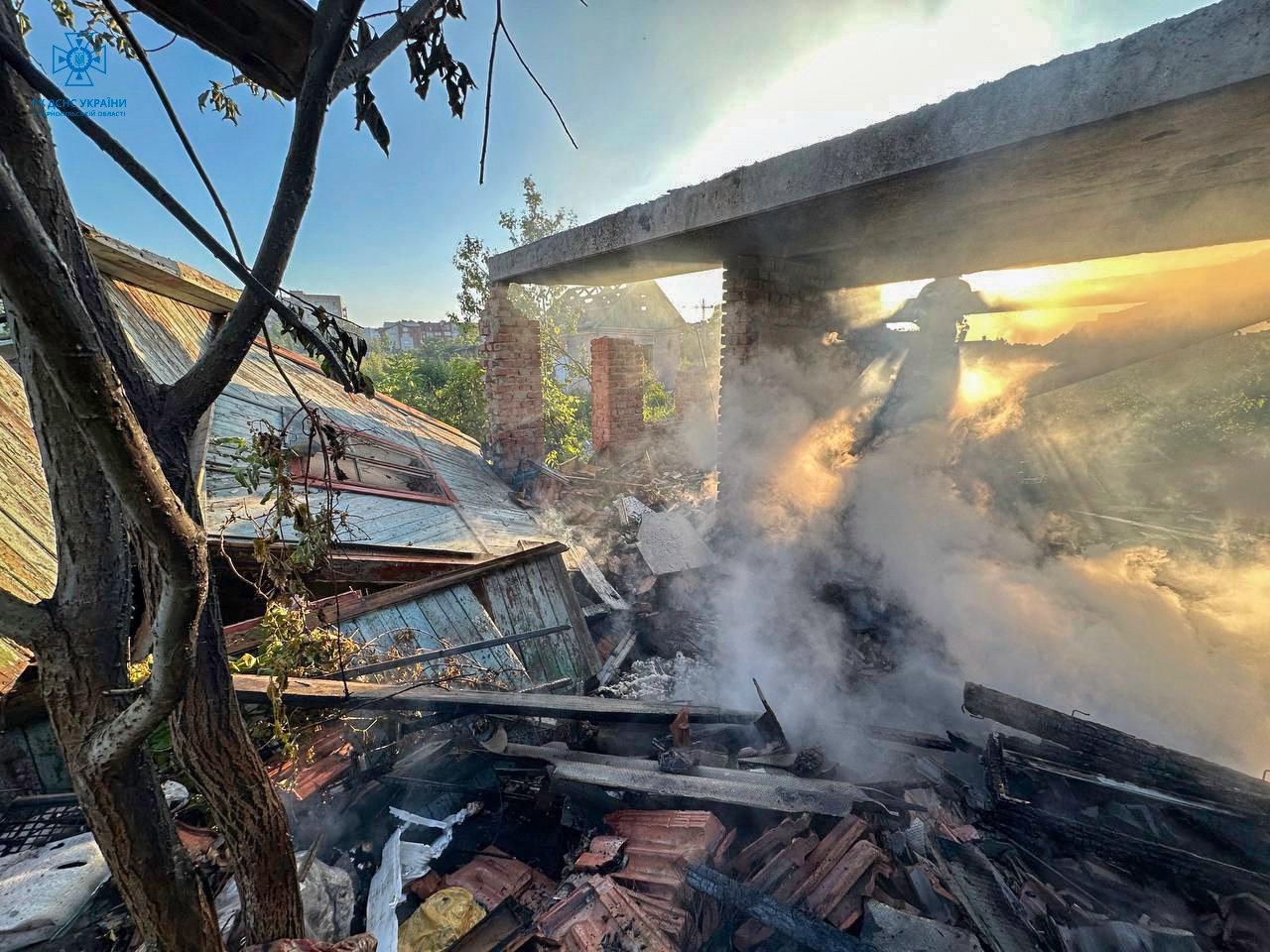 На зображенні може бути: вогонь