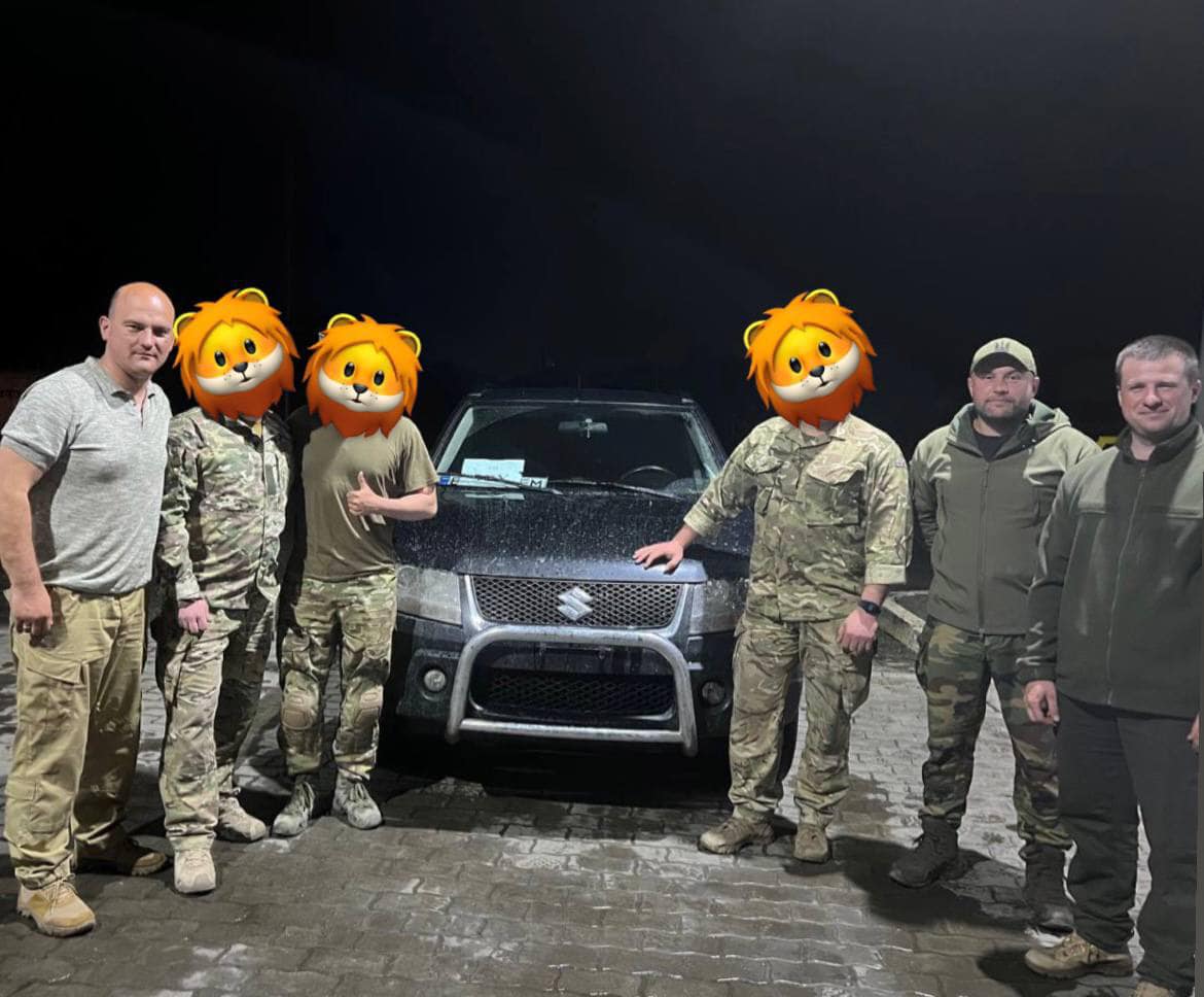 Новини Тернополя - фото з Чортків’янка пожертвувала власну автівку для військових ЗСУ (ФОТО)