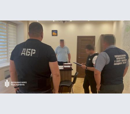 Новини Хмельницького - фото з Керівника Держгеокадастру Хмельниччини підозрюють в «оборудках» із землею (ВІДЕО)