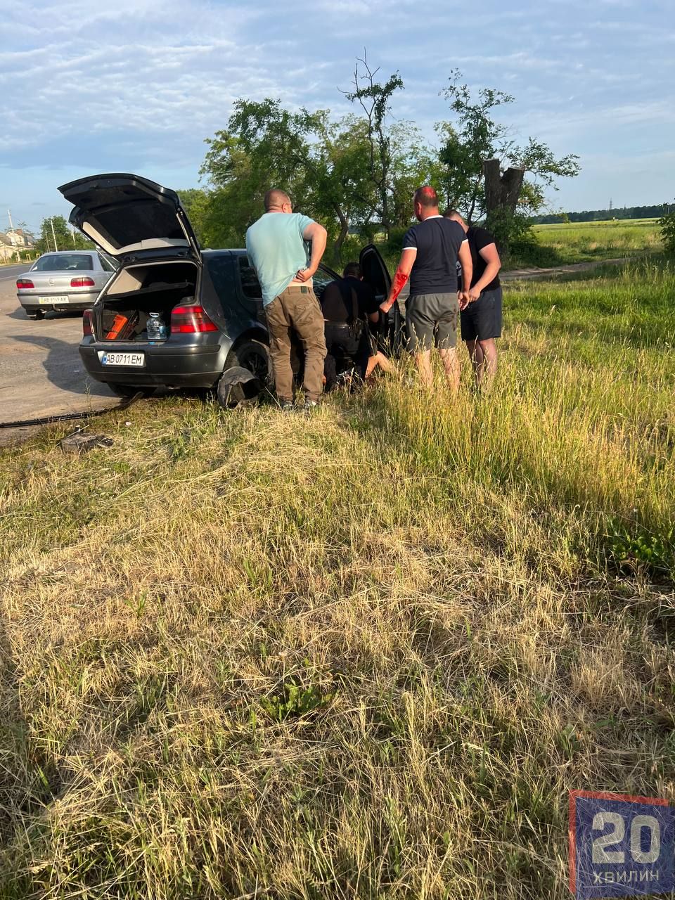 Новини Вінниці - фото з Моторошна ДТП в Гнівані: ВАЗ не розминувся з Volkswagen. Є постраждалі