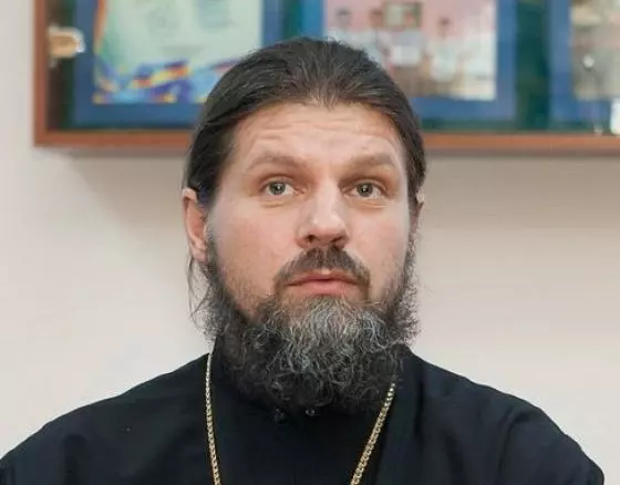 Новини Тернополя - фото з У Борщеві вийшли на акцію протесту проти моспатріархату. Віряни лякають Божою карою