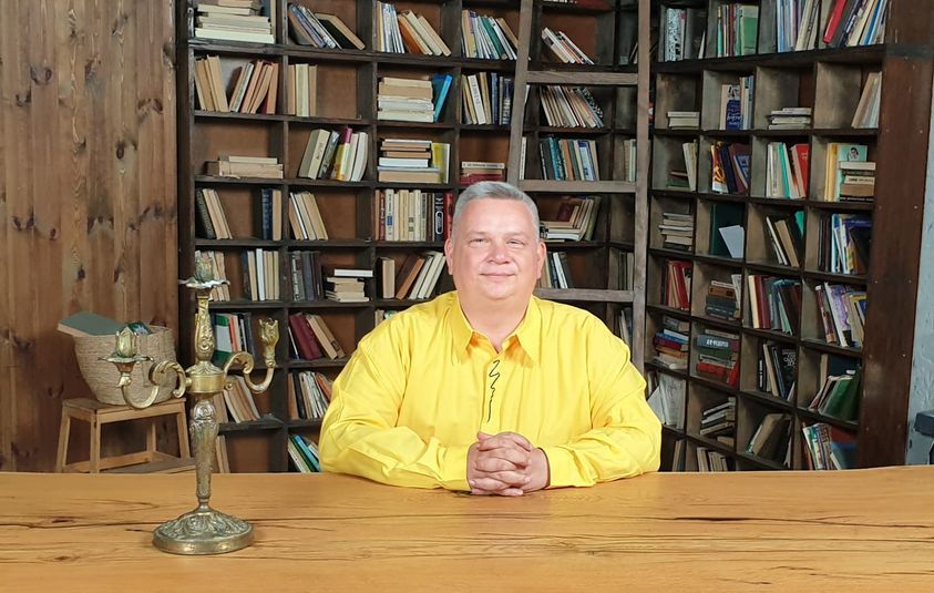 Новини Вінниці - фото з За перші дві години — понад сто тисяч переглядів. Зняли фільм про рахманів, які жили у печерах на Дністрі