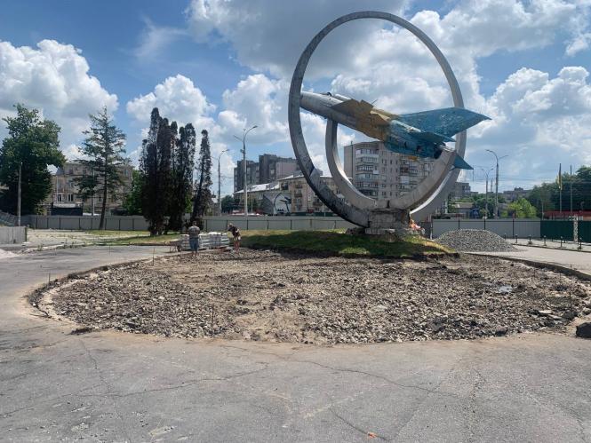 Новини Вінниці - фото з Облаштовують місце під пам'ятний знак загиблим 14 липня 2022 року