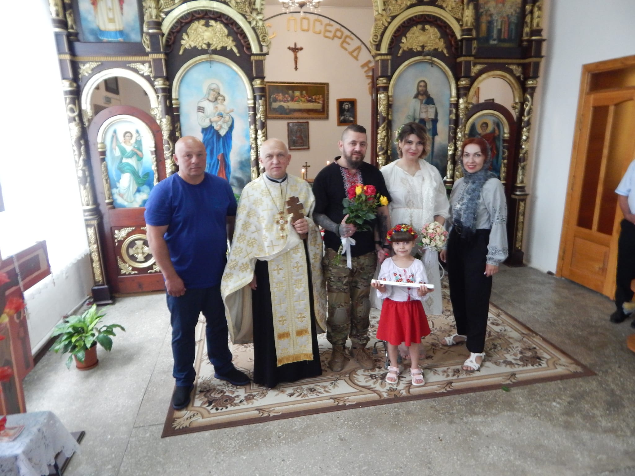 Новини Тернополя - фото з Кохання переможе все: у госпіталі на Тернопільщині повінчався військовий