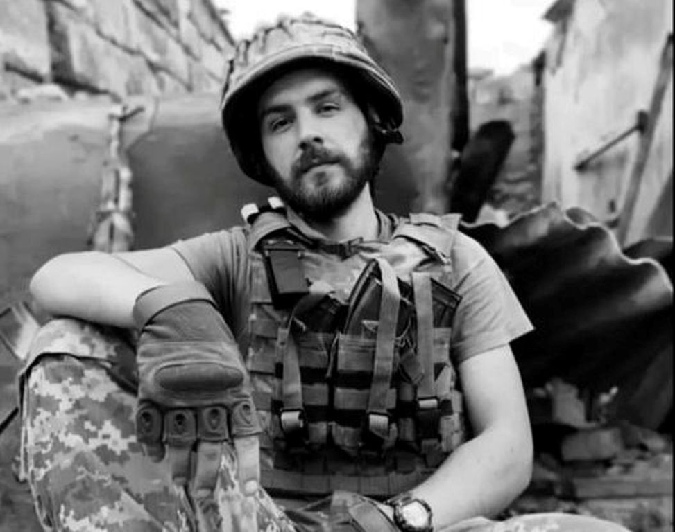 Новини Вінниці - фото з «Викликали вогонь на себе». Чому «штурмовик» Руслан Клименюк заслуговує звання Героя України?