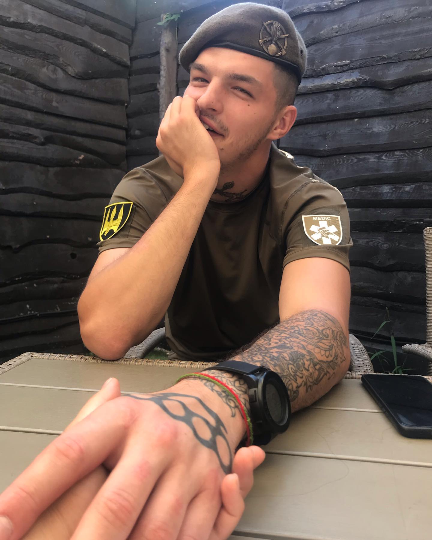 Возможно, это изображение 1 человек