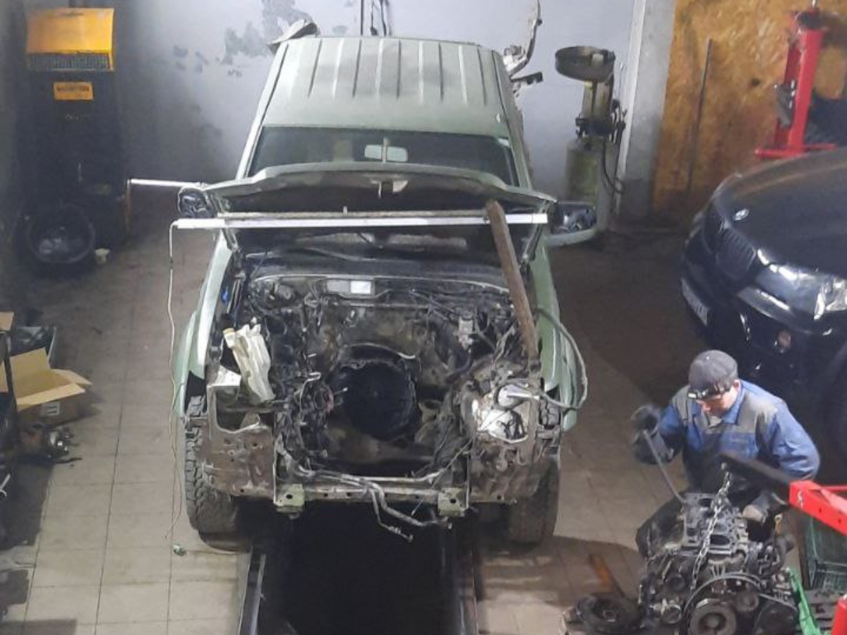 Новини Вінниці - фото з «За останній рік полагодили понад 50 машин»: як на вінницькому СТО ремонтують автівки на передок