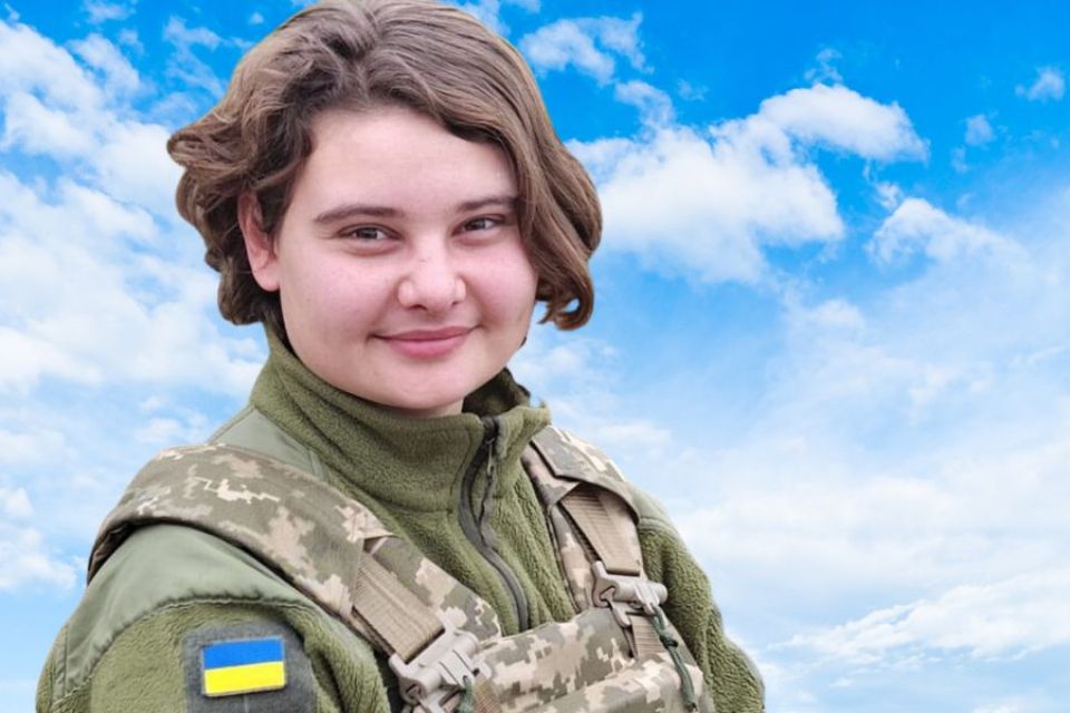 Новини Хмельницького - фото з 7 історій жінок з Хмельниччини, чиї життя забрала війна На війні загинула 22-річна військова медикиня Лілія Шулик : 22:06:2023 - vsim.ua