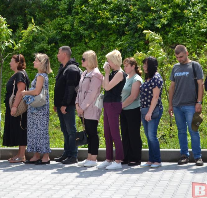 Новини Хмельницького - фото з Рятував пораненого з-під обстрілів. Хмельницький попрощався з Андрієм Гірченком