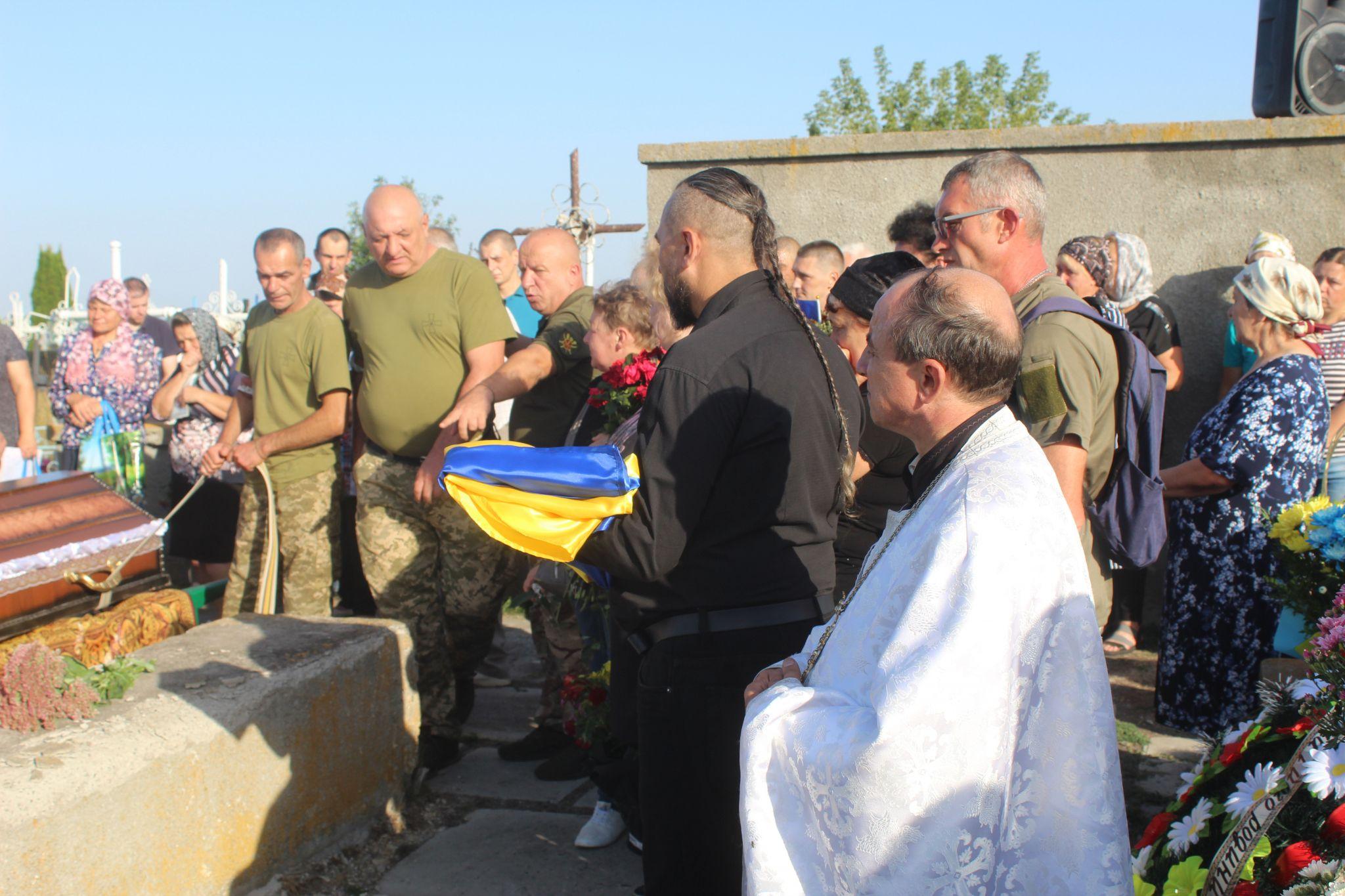 Новини Козятина - фото з Громада Непедівки провела в останню дорогу Володимира Кривов’язого