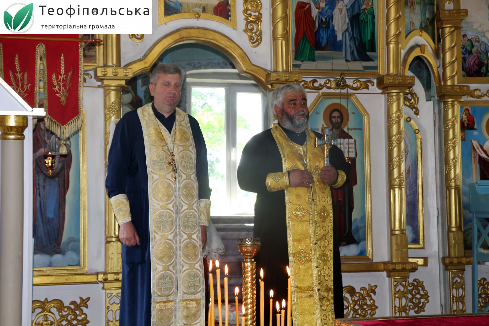 Новини Хмельницького - фото з Священник УПЦ виносив майно з церкви, яка перейшла до ПЦУ