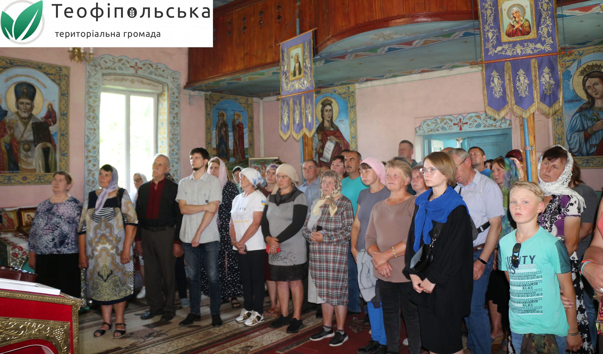 Новини Хмельницького - фото з Священник УПЦ виносив майно з церкви, яка перейшла до ПЦУ