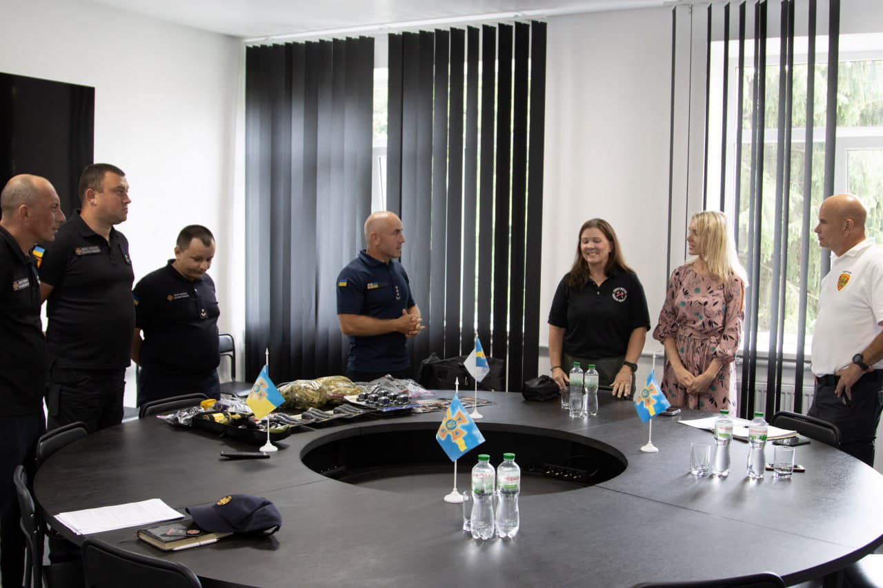 Новини Вінниці - фото з Роботів-розміновувачів планують передати американці вінницьким рятувальникам