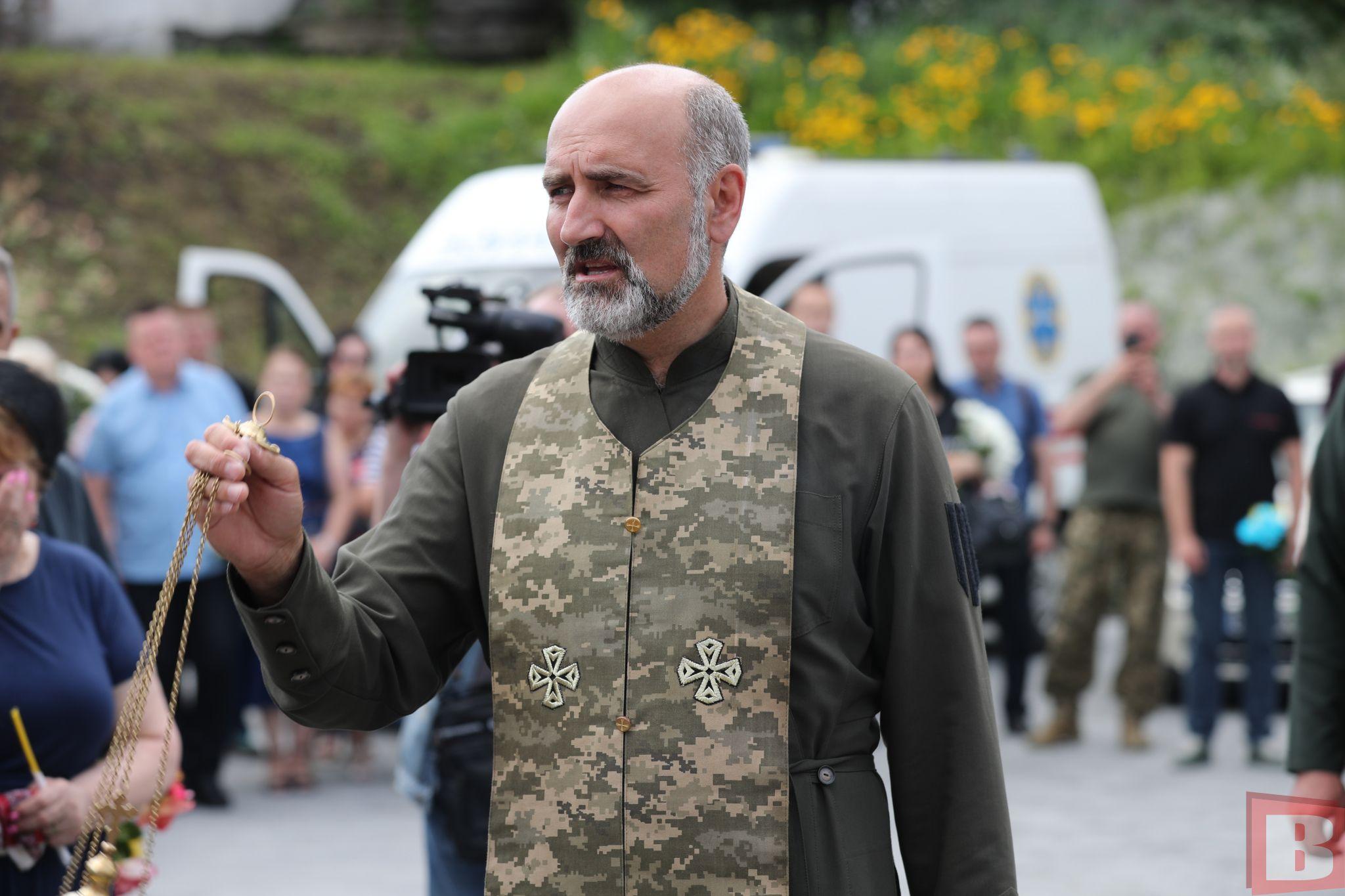 Новини Хмельницького - фото з Пішов заради сина та дочки: попрощалися з військовим Андрієм Черніцьким