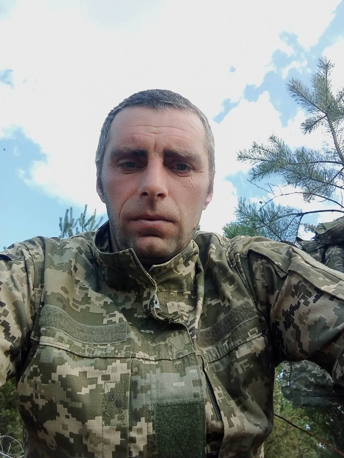 Новини Тернополя - фото з Захищаючи Україну, загинув солдат з Тернопільщини Руслан Герасимів