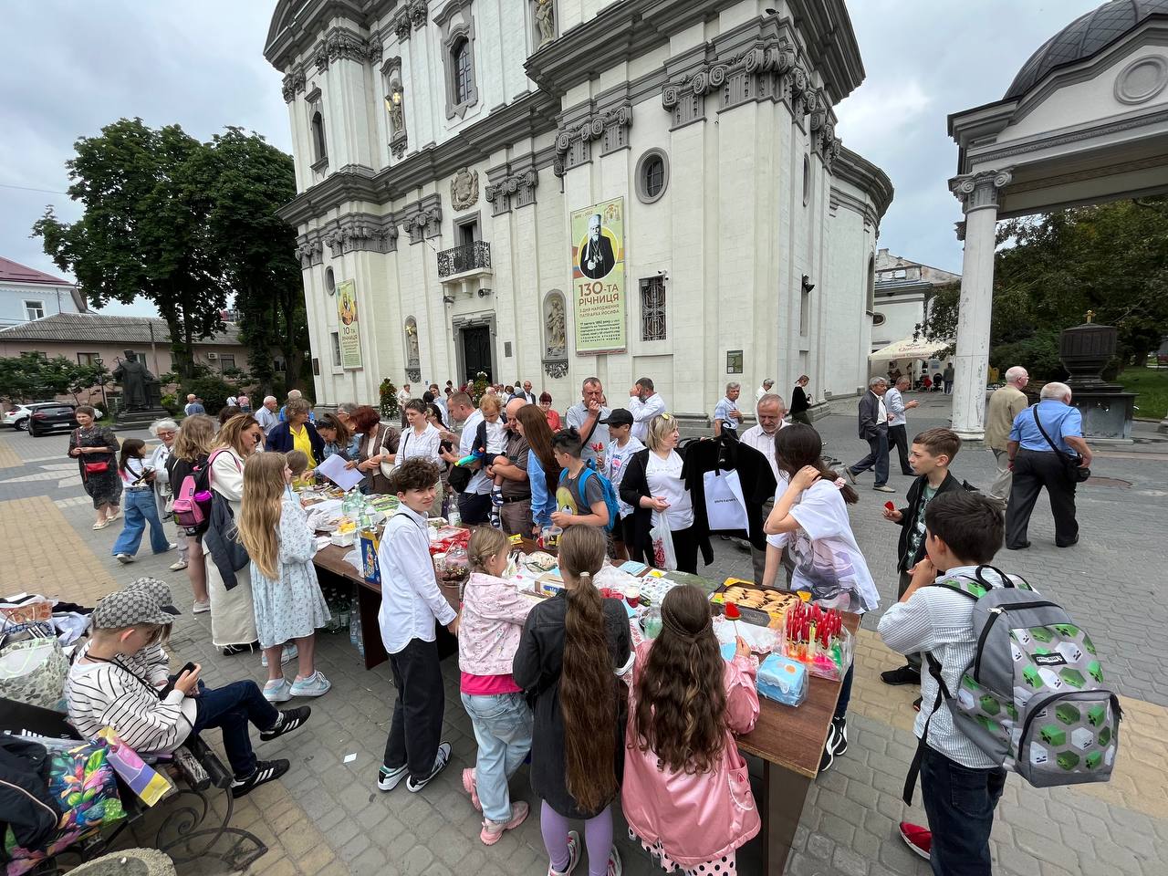 Новини Тернополя - фото з У Тернополі організували ярмарок на підтримку дітей захисників