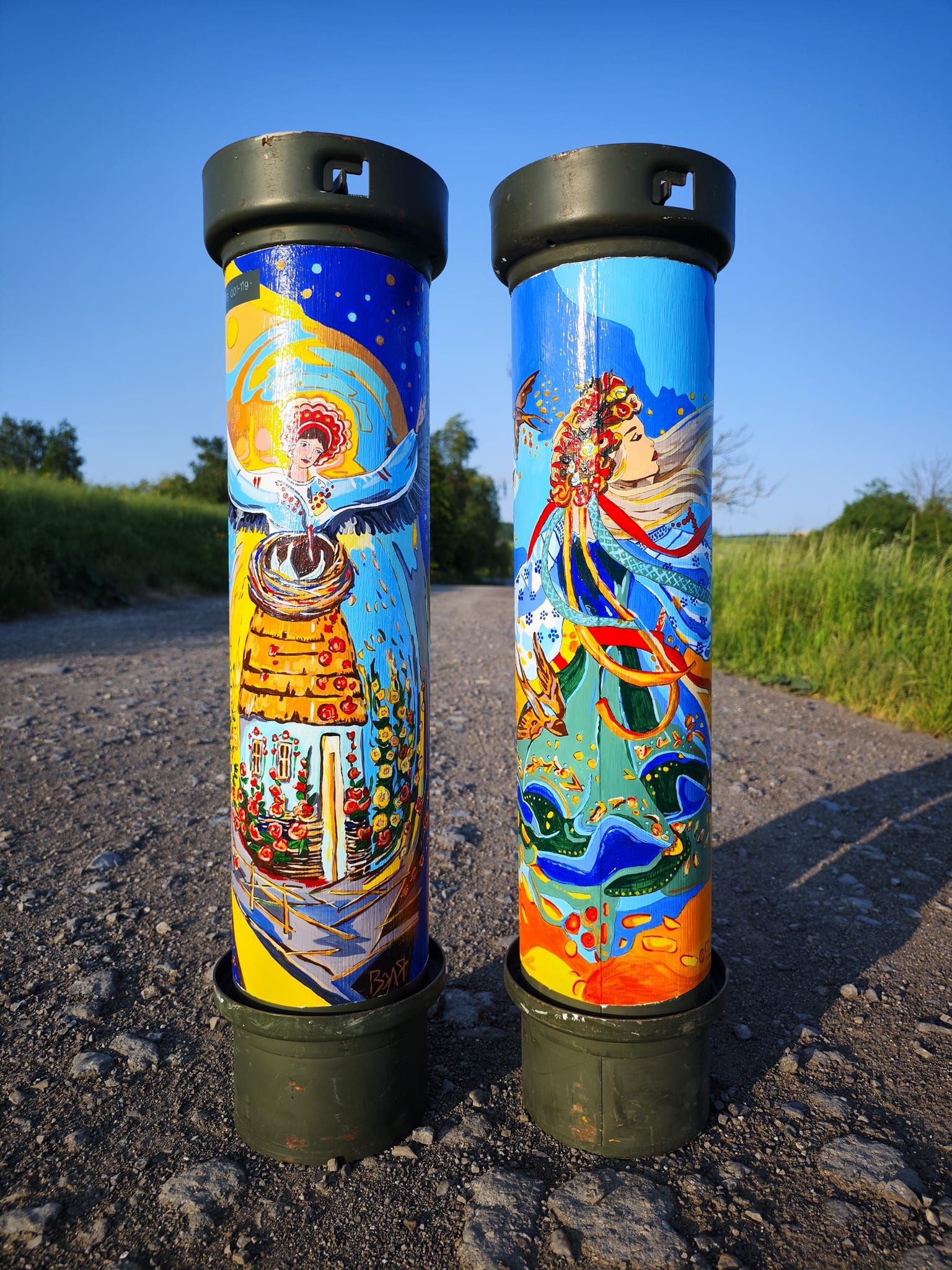 Новини Тернополя - фото з Перетворює залишки зброї на мистецтво: як тернополянка  Лілія Войцеховська допомагає захисникам