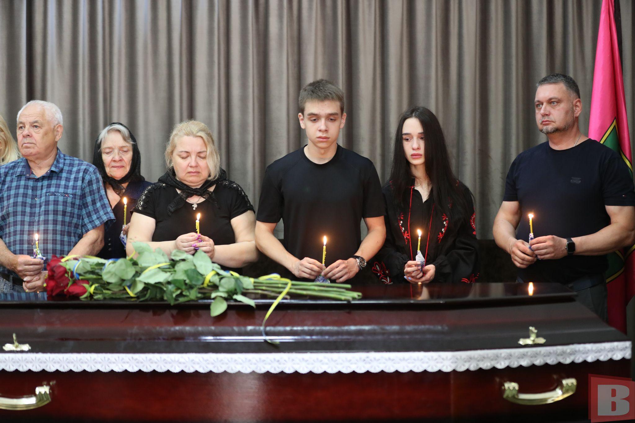 Новини Хмельницького - фото з У Хмельницькому попрощалися з 23-річним захисником Маріуполя