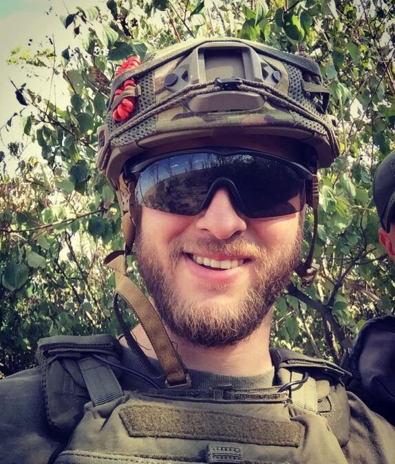 Новини Вінниці - фото з Снайпер, розвідник, командир: дев'ять років війни морпіха Андрія Підлісного