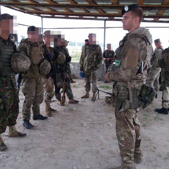 Новини Вінниці - фото з Снайпер, розвідник, командир: дев'ять років війни морпіха Андрія Підлісного