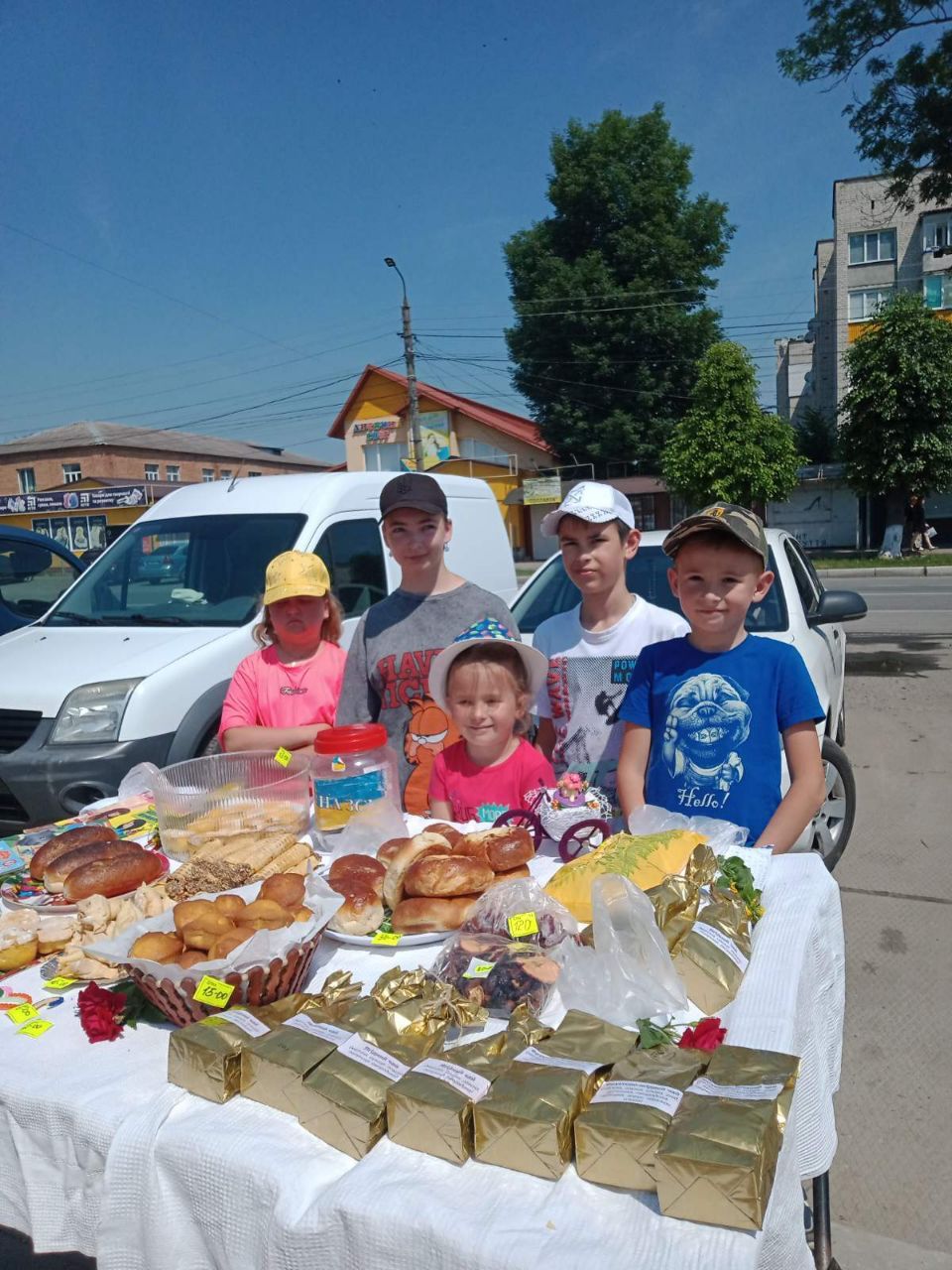 Новини Хмельницького - фото з Гралися в блокпост — догралися до волонтерів. Історія сімох дітлахів із Старокостянтинова