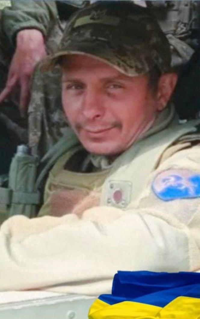 Новини Вінниці - фото з Їм навіки 22 та 35. На Донеччині загинули двоє військових з Крижополя