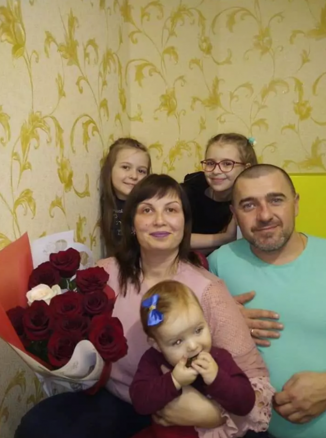 Новини Вінниці - фото з Орден загиблого прикордонника передали його донечкам та батькові