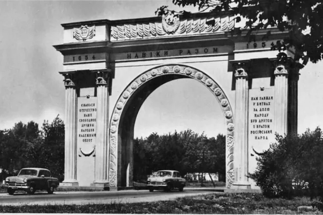 Вінниця, якої вже немає. Зібрали фото колись відомих пам'яток та закладів