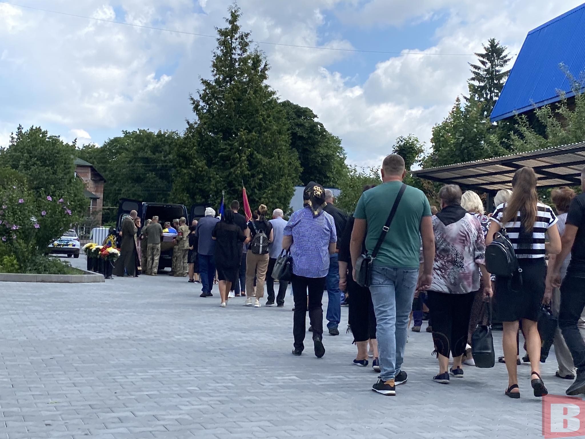 Новини Хмельницького - фото з У Хмельницькому попрощалися з батьком двох донечок - Романом Романюком